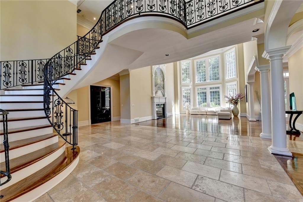 7 bedroom, 11 bathroom, 14,238 sq ft single family residence for sale at 520 Old Cobblestone Drive, Atlanta, GA 30350 — photo 7