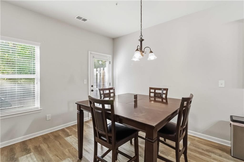 3 bedroom, 2 bathroom, 2,080 sq ft townhouse under contract at 7839 Rock Rose Lane, Fairburn, GA 30213 — photo 9