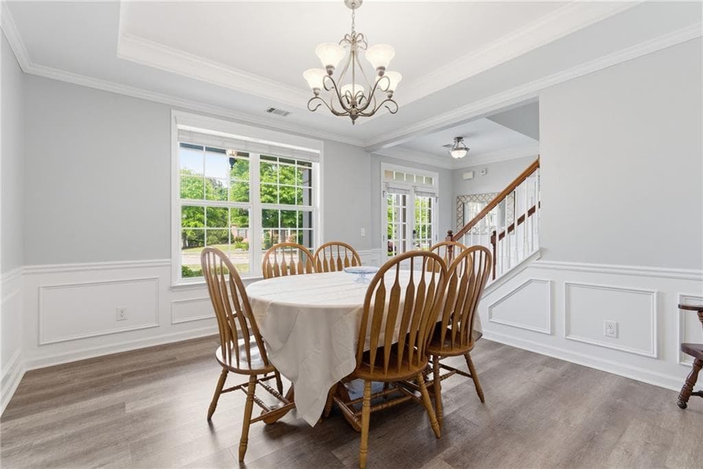 5 bedroom, 4 bathroom, 3,252 sq ft single family residence for sale at 6040 Vista Crossing Way, Cumming, GA 30028 — photo 9