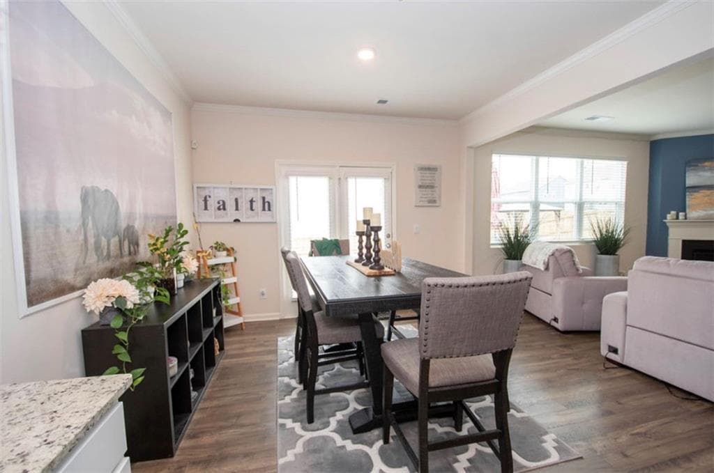 5 bedroom, 3 bathroom, 3,455 sq ft single family residence for sale at 2718 Serena Way, Atlanta, GA 30331 — photo 8