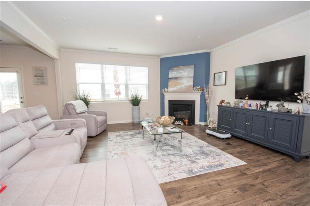 5 bedroom, 3 bathroom, 3,455 sq ft single family residence for sale at 2718 Serena Way, Atlanta, GA 30331 — photo 9
