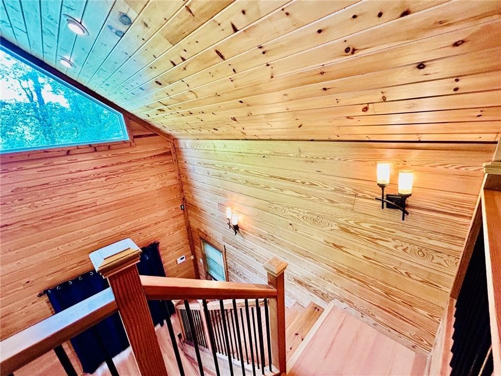 1 bedroom, 1 bathroom, 924 sq ft single family residence for rent at 4067 Fincher Drive, Gainesville, GA 30504 for $2,200 a month — photo 10