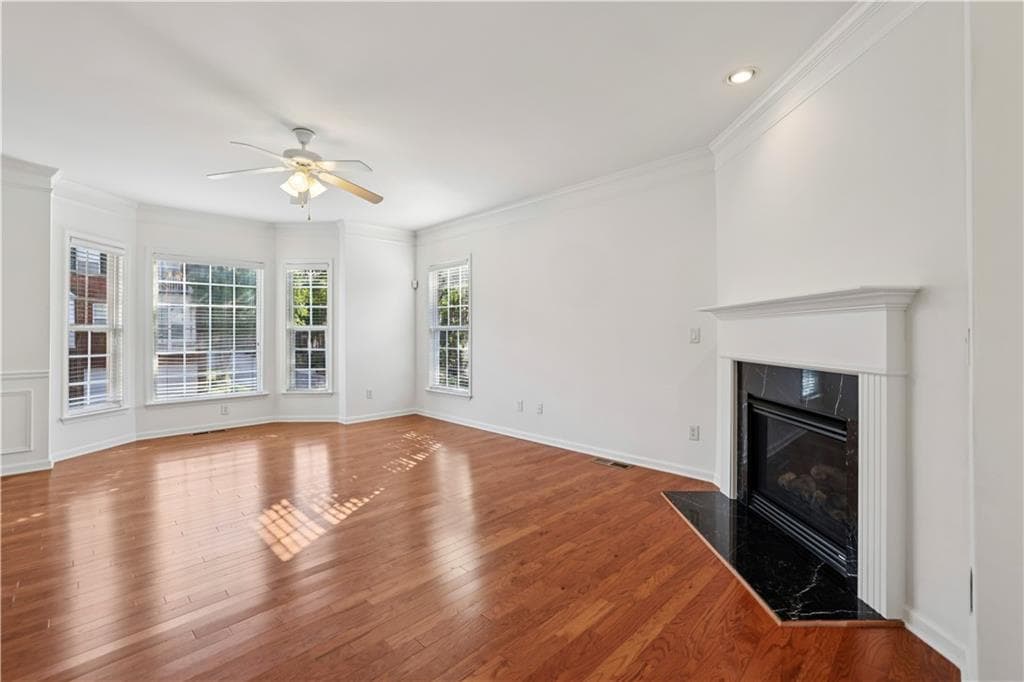 4 bedroom, 4 bathroom, 2,140 sq ft townhouse for sale at 6180 Briggs Way, Johns Creek, GA 30097 — photo 3