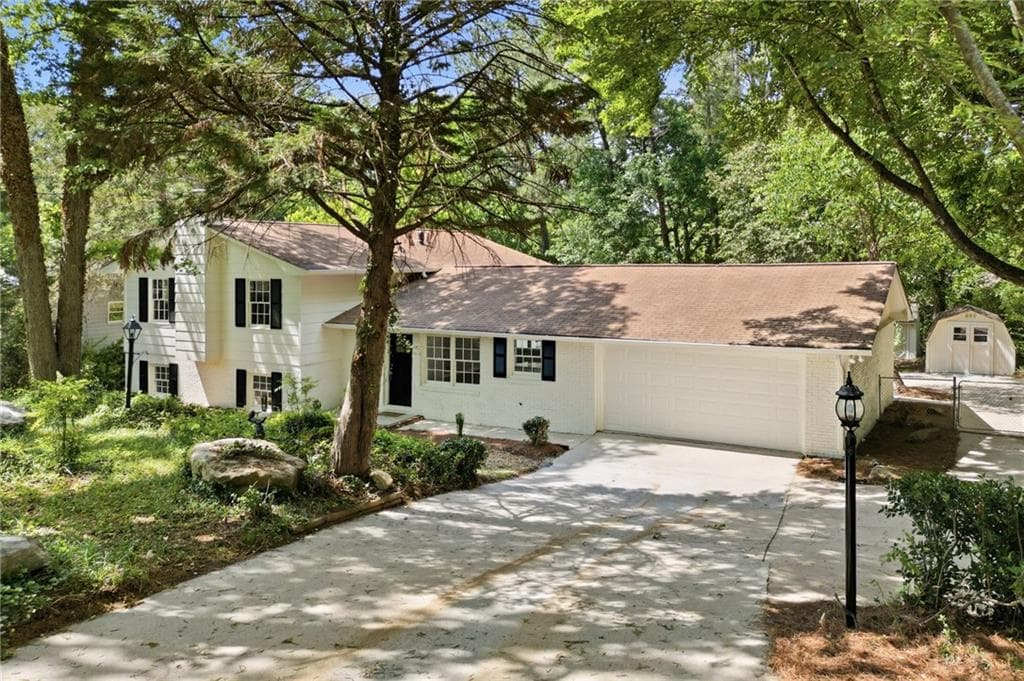 2131 Rolling Acres Drive, Conyers, GA 30094 — most recent listing photo