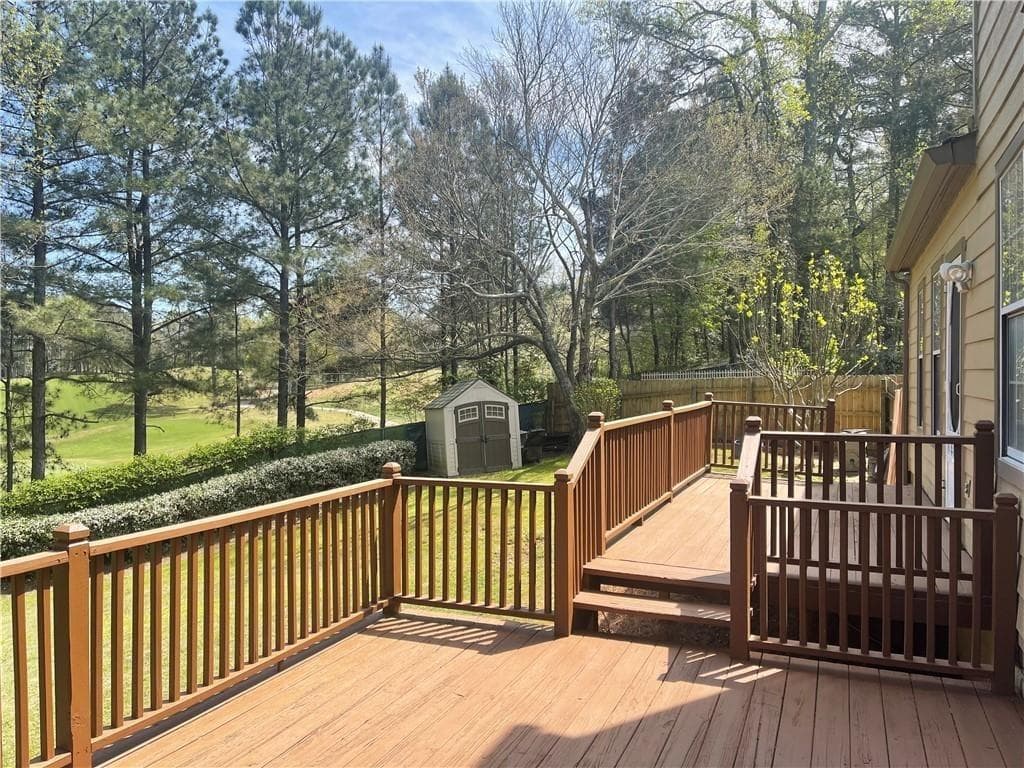 3 bedroom, 3 bathroom, 1,692 sq ft single family residence for sale at 11255 Abbotts Station Drive, Duluth, GA 30097 — photo 6