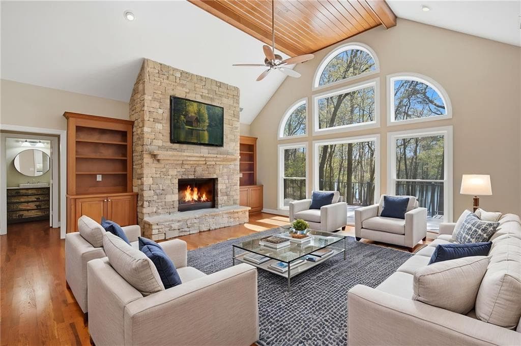 4 bedroom, 4 bathroom, 3,447 sq ft single family residence under contract at 33 Kingfisher Point, Big Canoe, GA 30143 — photo 8