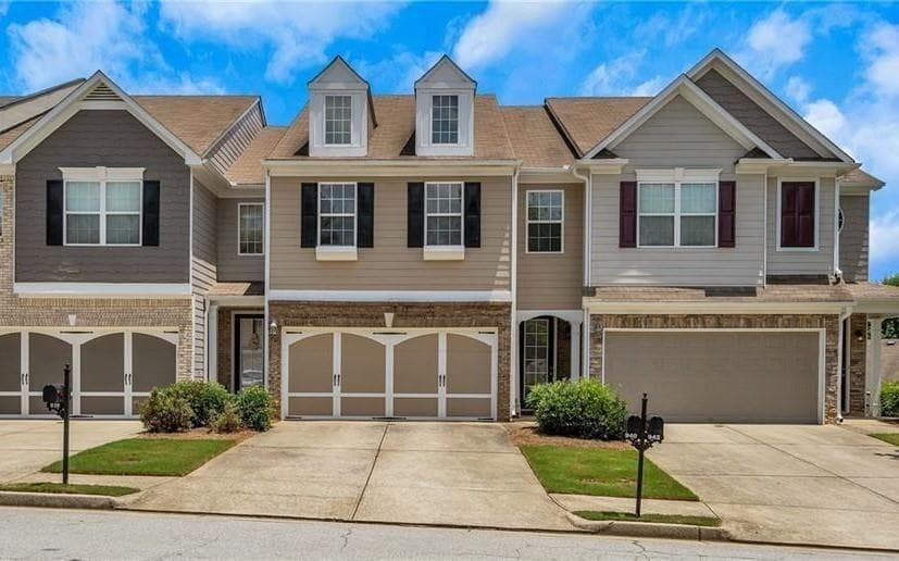3 bedroom, 3 bathroom, 1,974 sq ft townhouse for rent at 940 Pierce Ivy Court, Lawrenceville, GA 30043 for $2,100 a month — photo 1 of 14
