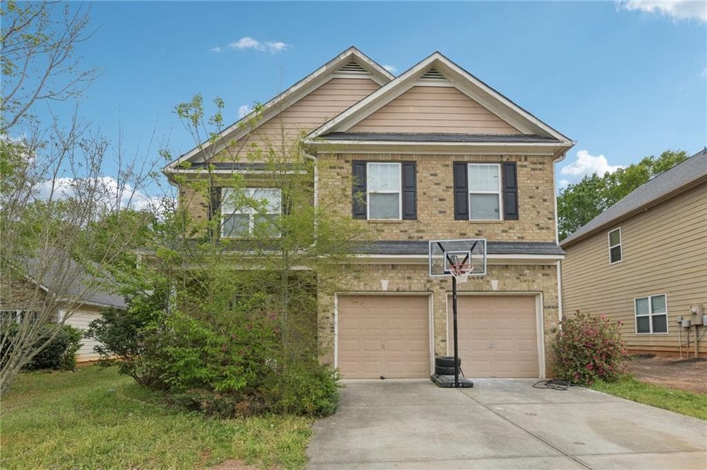 4 bedroom, 3 bathroom, 2,260 sq ft single family residence for sale at 217 Klinetop Drive, Mcdonough, GA 30253 — photo 1 of 39
