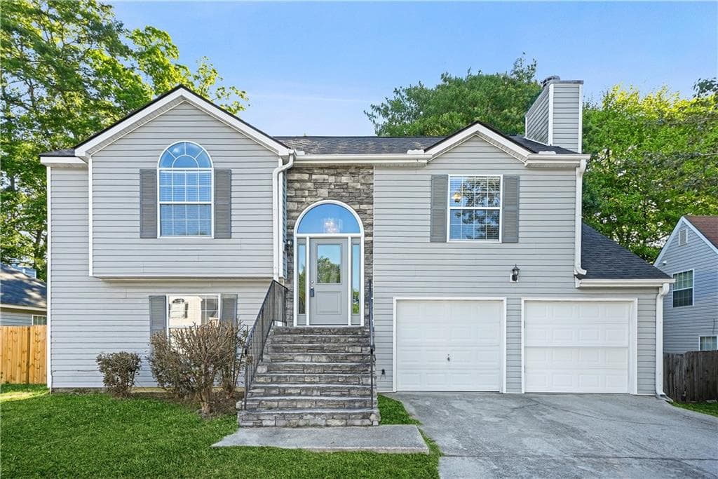 1090 Drawbridge Drive, Riverdale, GA 30296 — most recent listing photo