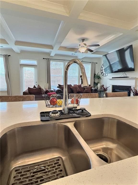 3 bedroom, 3 bathroom, 1,932 sq ft townhouse under contract at 7622 Avalon Boulevard, Fairburn, GA 30213 — photo 5