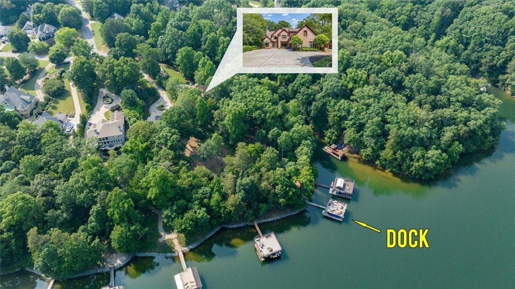 6 bedroom, 5 bathroom, 6,012 sq ft single family residence for sale at 8575 Anchor On Lanier Court, Gainesville, GA 30506 — photo 4