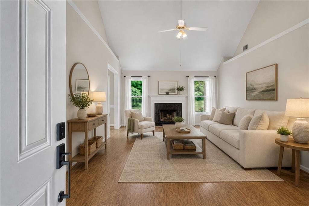 3 bedroom, 2 bathroom, 2,000 sq ft single family residence for sale at 612 Sweet Stream Way, Lawrenceville, GA 30044 — photo 4