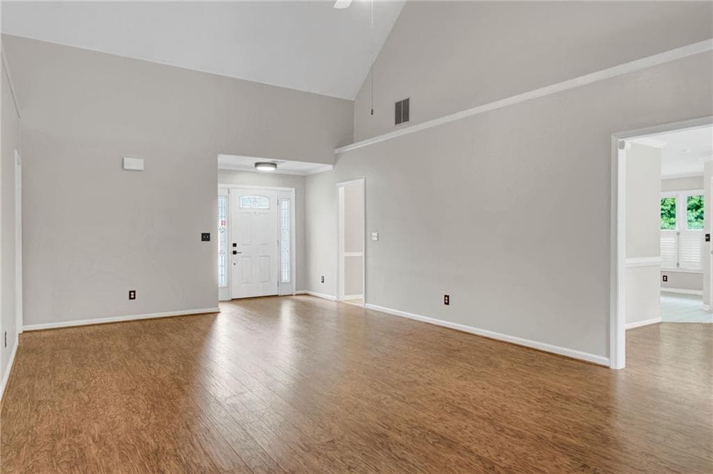 3 bedroom, 2 bathroom, 2,000 sq ft single family residence for sale at 612 Sweet Stream Way, Lawrenceville, GA 30044 — photo 6