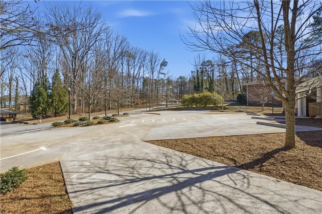 4 bedroom, 3 bathroom, 2,200 sq ft single family residence for sale at 2239 Scenic Drive, Snellville, GA 30078 — photo 7
