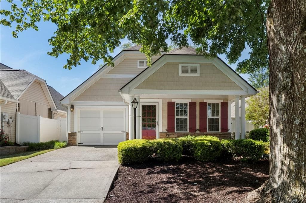 2425 Gateview Court, Cumming, GA 30040 — most recent listing photo