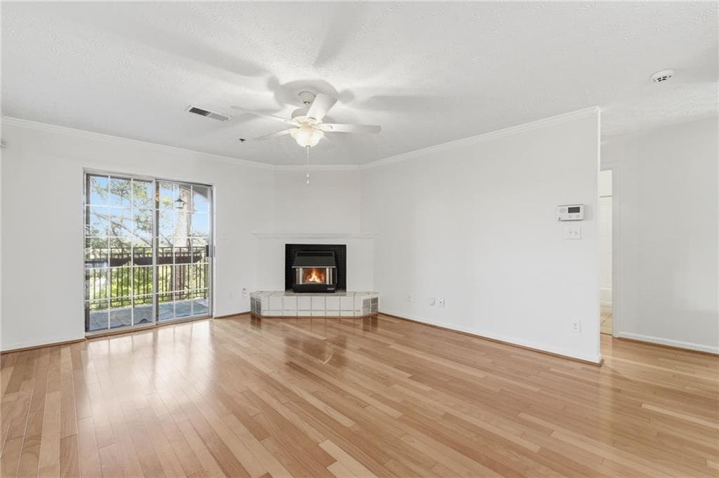 2 bedroom, 2 bathroom, 1,165 sq ft condominium for sale at 970 Sidney Marcus Boulevard, Atlanta, GA 30324 — photo 2
