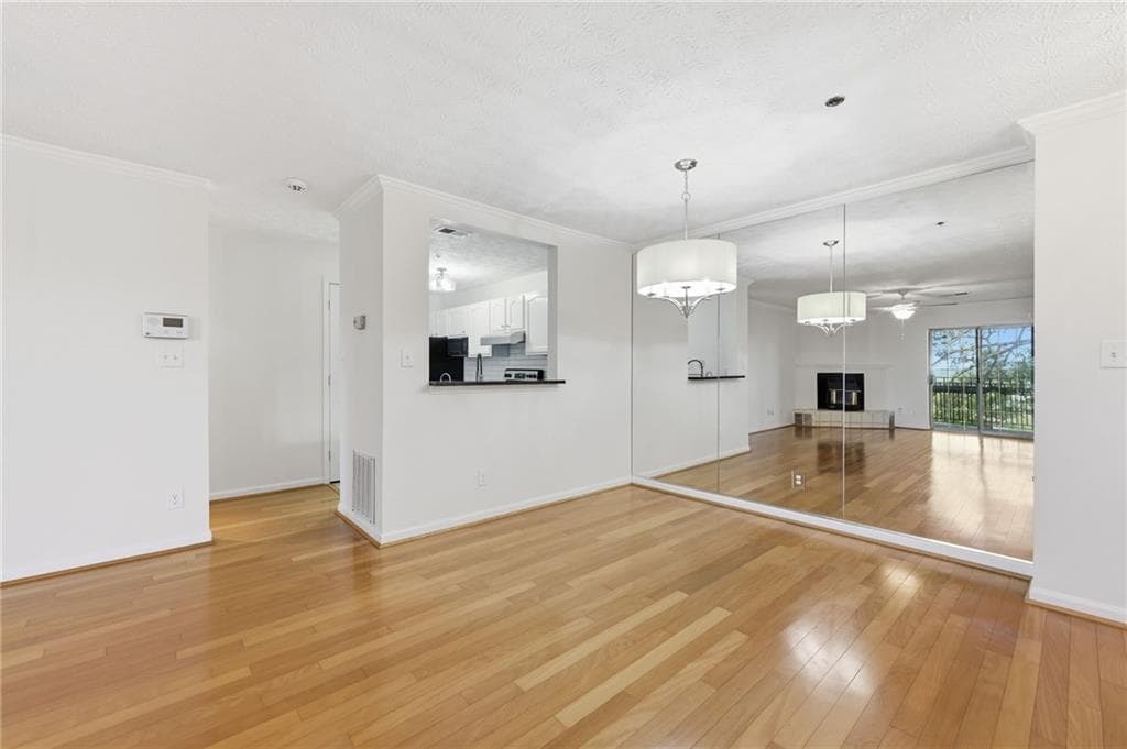 2 bedroom, 2 bathroom, 1,165 sq ft condominium for sale at 970 Sidney Marcus Boulevard, Atlanta, GA 30324 — photo 8