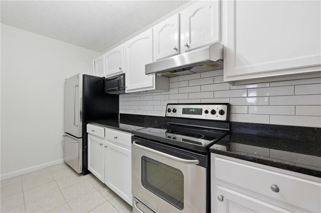 2 bedroom, 2 bathroom, 1,165 sq ft condominium for sale at 970 Sidney Marcus Boulevard, Atlanta, GA 30324 — photo 10