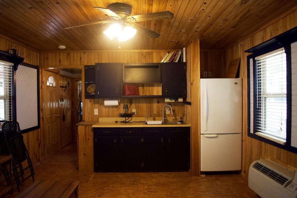 1 bedroom, 1 bathroom, 436 sq ft single family residence for sale at 87 Maple Wood Lane, Cleveland, GA 30528 — photo 8
