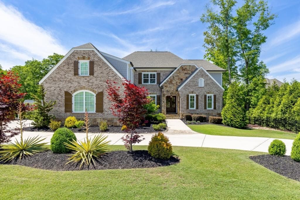 2082 Covered Bridge Drive, Braselton, GA 30517 — most recent listing photo