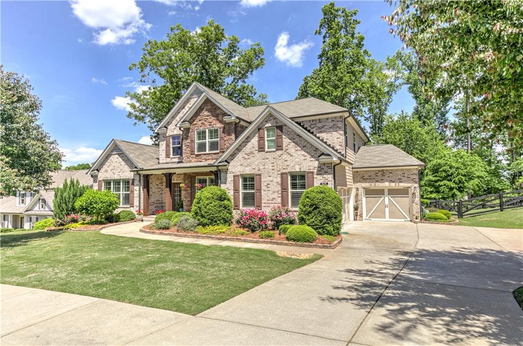 6 bedroom, 5 bathroom, 3,322 sq ft single family residence for sale at 405 Acorn Run, Canton, GA 30115 — photo 6