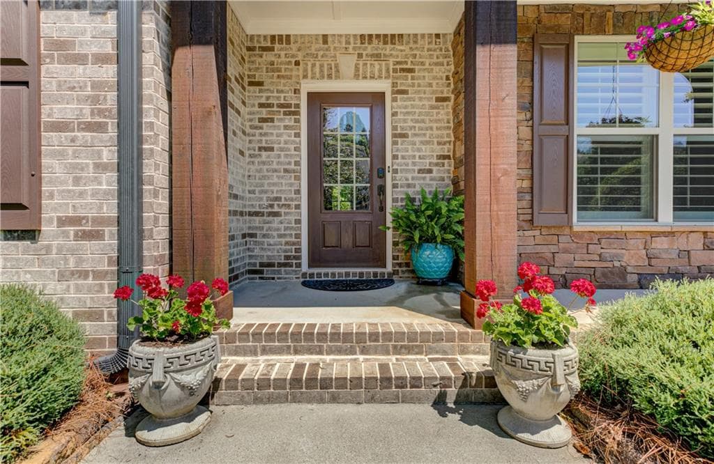 6 bedroom, 5 bathroom, 3,322 sq ft single family residence for sale at 405 Acorn Run, Canton, GA 30115 — photo 10