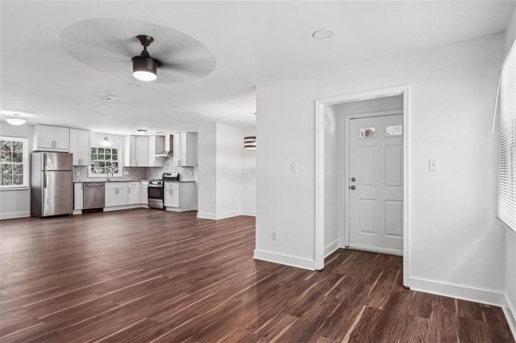 4 bedroom, 3 bathroom, 2,696 sq ft single family residence for rent at 119 Kelso Drive, Atlanta, GA 30310 for $2,800 a month — photo 4