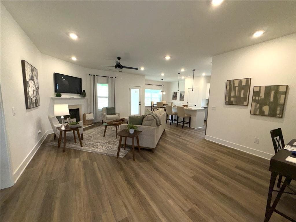 4 bedroom, 2 bathroom, 1,902 sq ft single family residence under contract at 211 Thunder Valley, Dawsonville, GA 30534 — photo 8