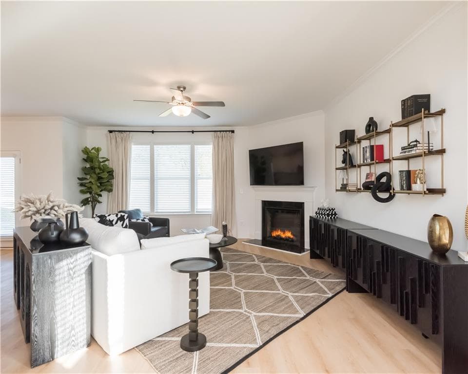 4 bedroom, 3 bathroom, 2,676 sq ft single family residence under contract at 134 Open Waters Walk, Braselton, GA 30517 — photo 9