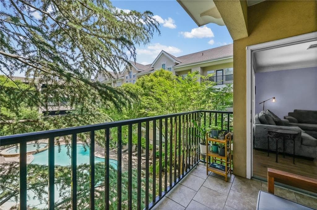 2 bedroom, 2 bathroom, 1,292 sq ft condominium sold at 1850 Cotillion Drive 1313, Atlanta, GA 30338