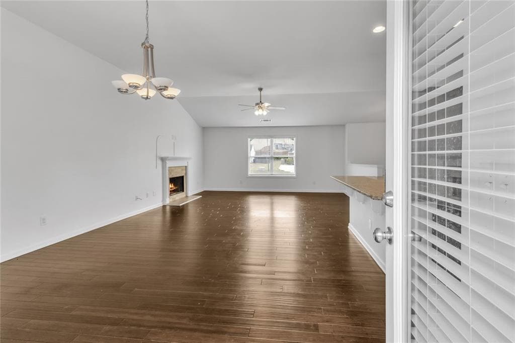 5 bedroom, 3 bathroom, 2,356 sq ft single family residence under contract at 2126 Crown Park Drive, Winder, GA 30680 — photo 9