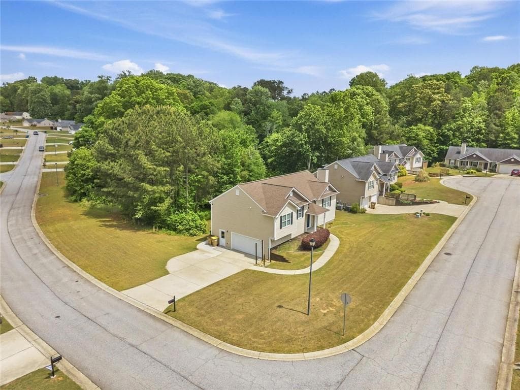 5 bedroom, 3 bathroom, 2,356 sq ft single family residence sold at 2126 Crown Park Drive, Winder, GA 30680
