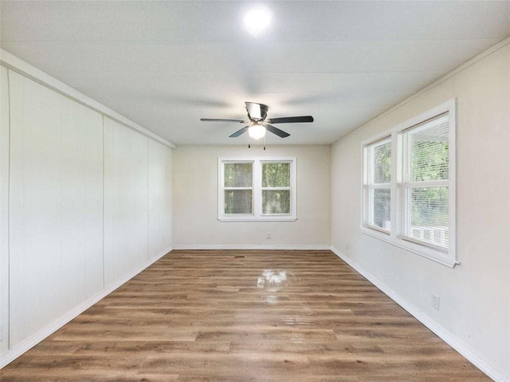 3 bedroom, 2 bathroom, 1,152 sq ft single family residence for sale at 8490 Belton Bridge Road, Lula, GA 30554 — photo 3