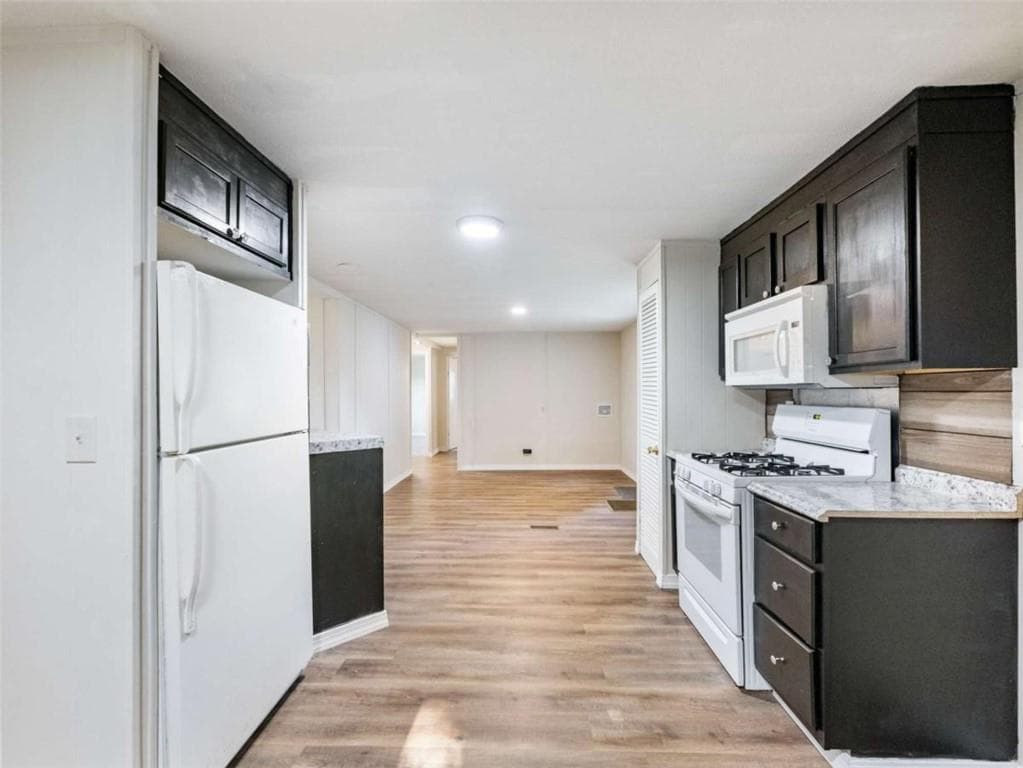 3 bedroom, 2 bathroom, 1,152 sq ft single family residence for sale at 8490 Belton Bridge Road, Lula, GA 30554 — photo 9
