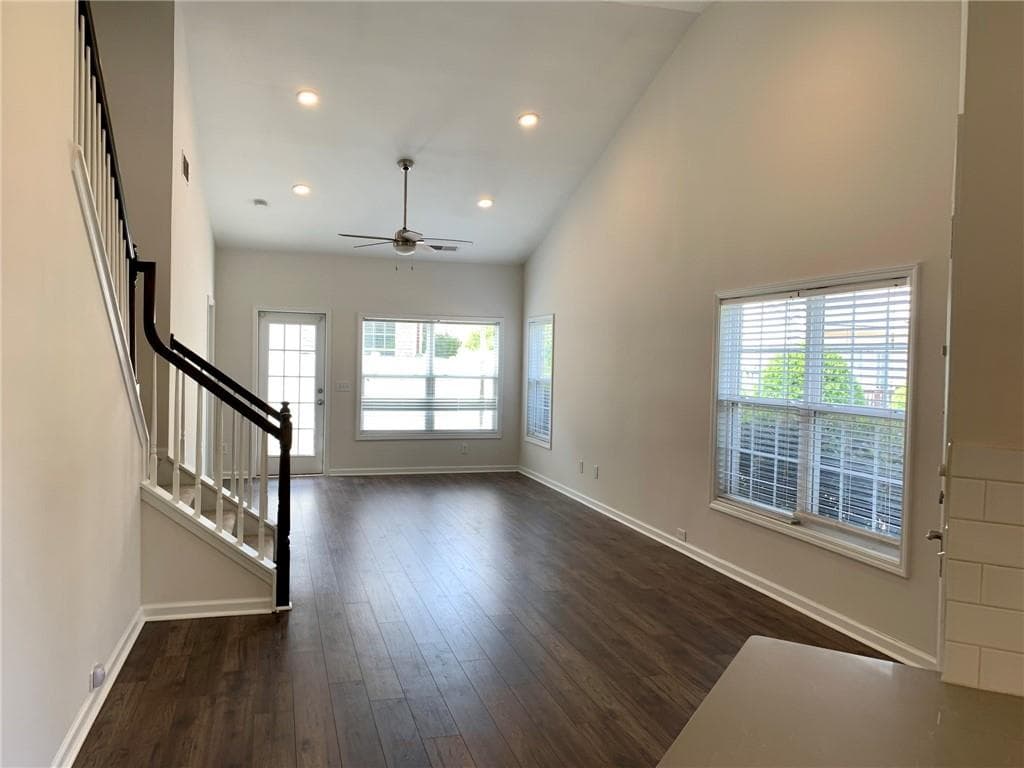 3 bedroom, 3 bathroom, 1,688 sq ft townhouse for rent at 1733 Oakbrook Lane B, Kennesaw, GA 30152 for $2,150 a month — photo 7