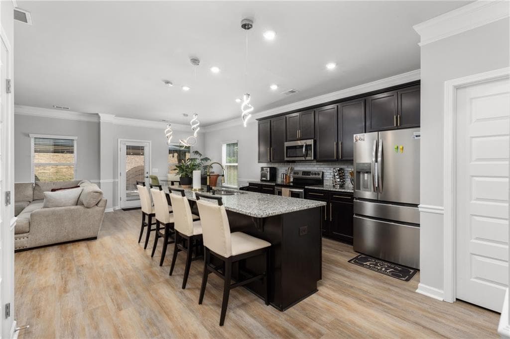 4 bedroom, 3 bathroom, 3,056 sq ft single family residence under contract at 1215 Campbell Pine Trail, Lawrenceville, GA 30045 — photo 8