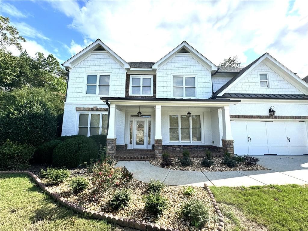 5 bedroom, 4 bathroom, 3,388 sq ft single family residence for rent at 5195 Wickingham Lane, Suwanee, GA 30024 for $3,600 a month — photo 2