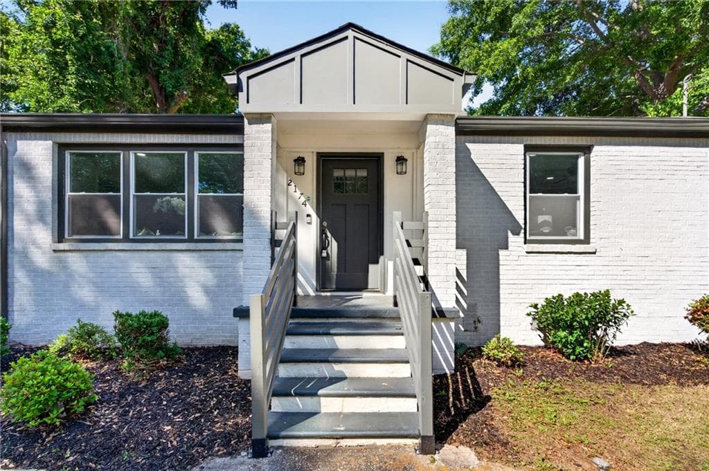 4 bedroom, 4 bathroom, 1,872 sq ft single family residence sold at 2174 Penelope Street, Atlanta, GA 30314