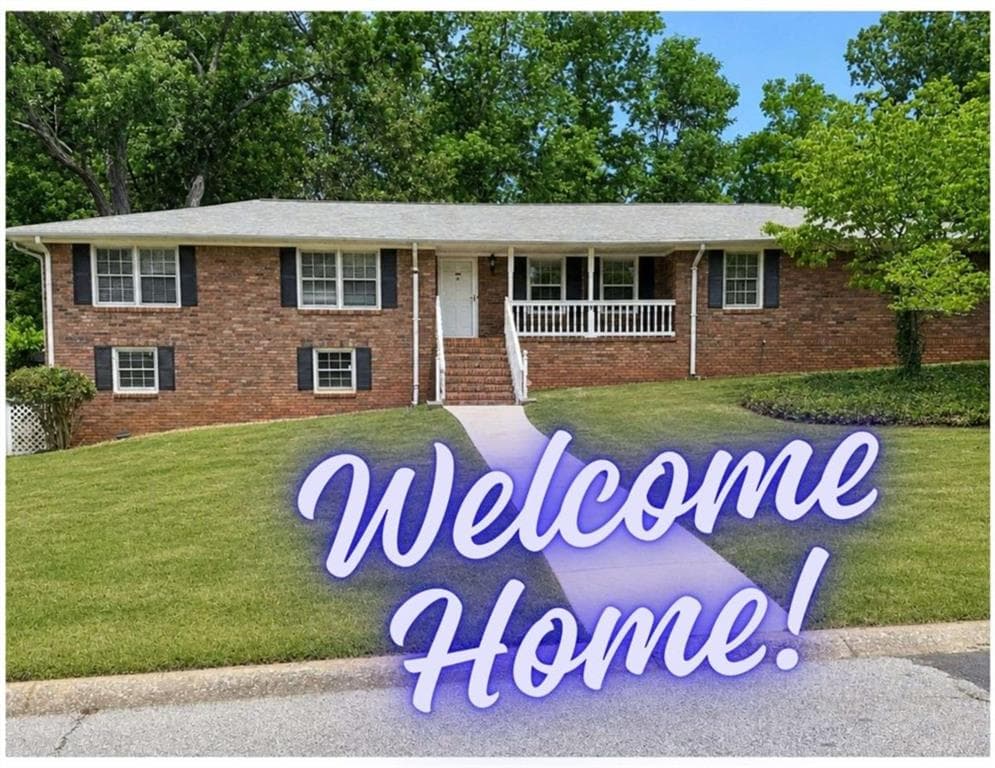 3 bedroom, 2 bathroom, 3,762 sq ft single family residence for sale at 3750 Briarcliff Drive, Douglasville, GA 30135 — photo 2