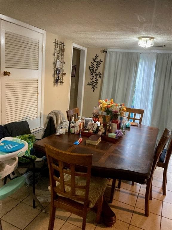 2 bedroom, 3 bathroom, 1,078 sq ft townhouse for sale at 2034 Drennon Avenue, Austell, GA 30106 — photo 4
