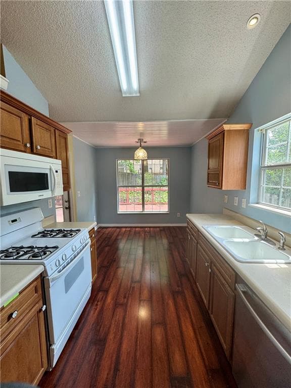 3 bedroom, 2 bathroom, 1,518 sq ft single family residence for rent at 1840 Arborwood Drive, Grayson, GA 30017 for $2,100 a month — photo 4