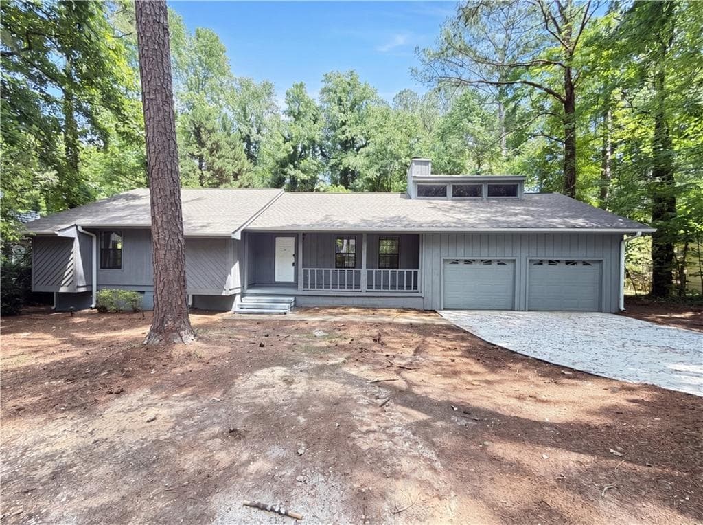 420 Creekside Lane, Woodstock, GA 30188 — most recent listing photo