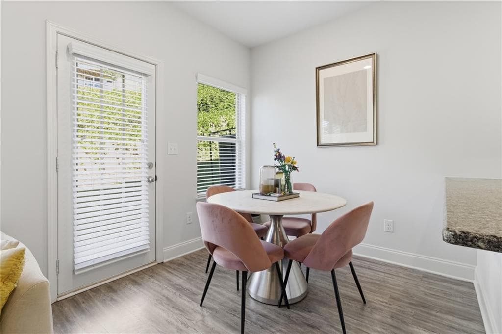 3 bedroom, 3 bathroom, 1,672 sq ft townhouse for sale at 7035 Fringe Flower Drive 8, Austell, GA 30168 — photo 7