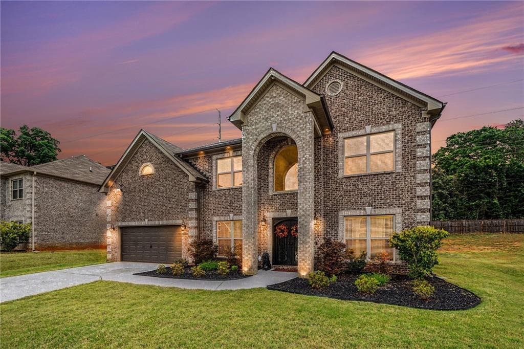 5 bedroom, 4 bathroom, 3,374 sq ft single family residence under contract at 4994 Lynnonhall Court, Lithonia, GA 30038
