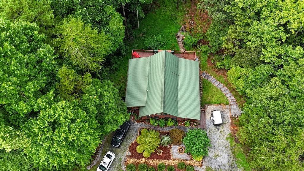 2 bedroom, 3 bathroom, 2,228 sq ft single family residence for sale at 85 Hunter Drive, Talking Rock, GA 30175 — photo 9