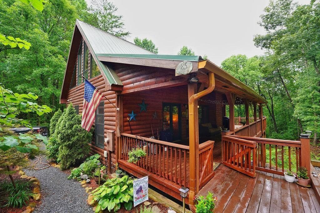 2 bedroom, 3 bathroom, 2,228 sq ft single family residence for sale at 85 Hunter Drive, Talking Rock, GA 30175 — photo 10