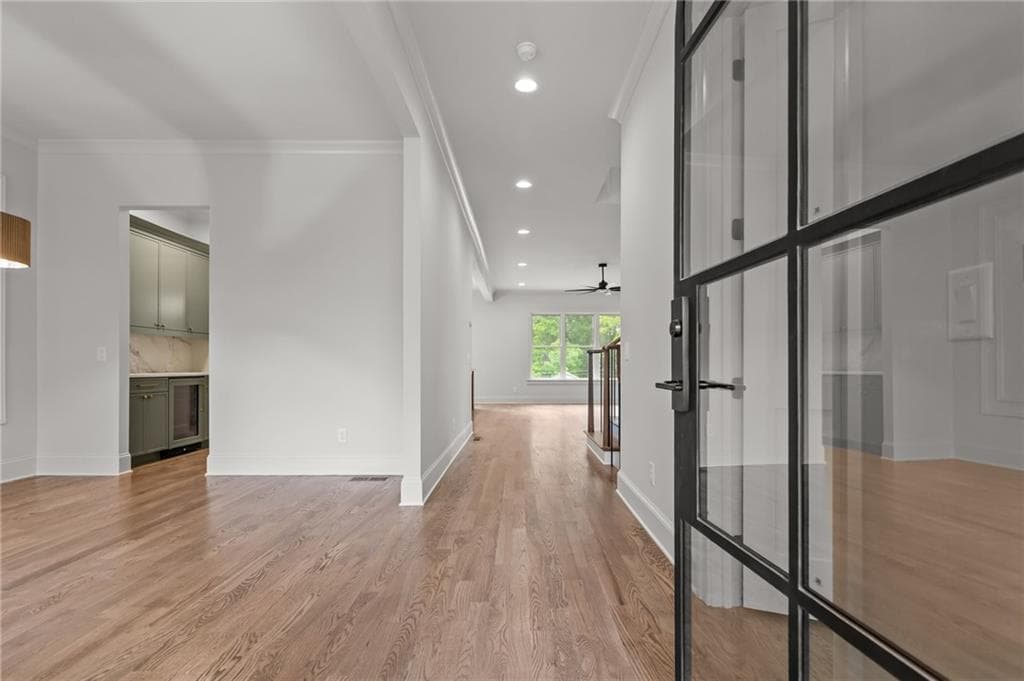6 bedroom, 6 bathroom, 4,879 sq ft single family residence for sale at 29 E Park Street, Buford, GA 30518 — photo 9