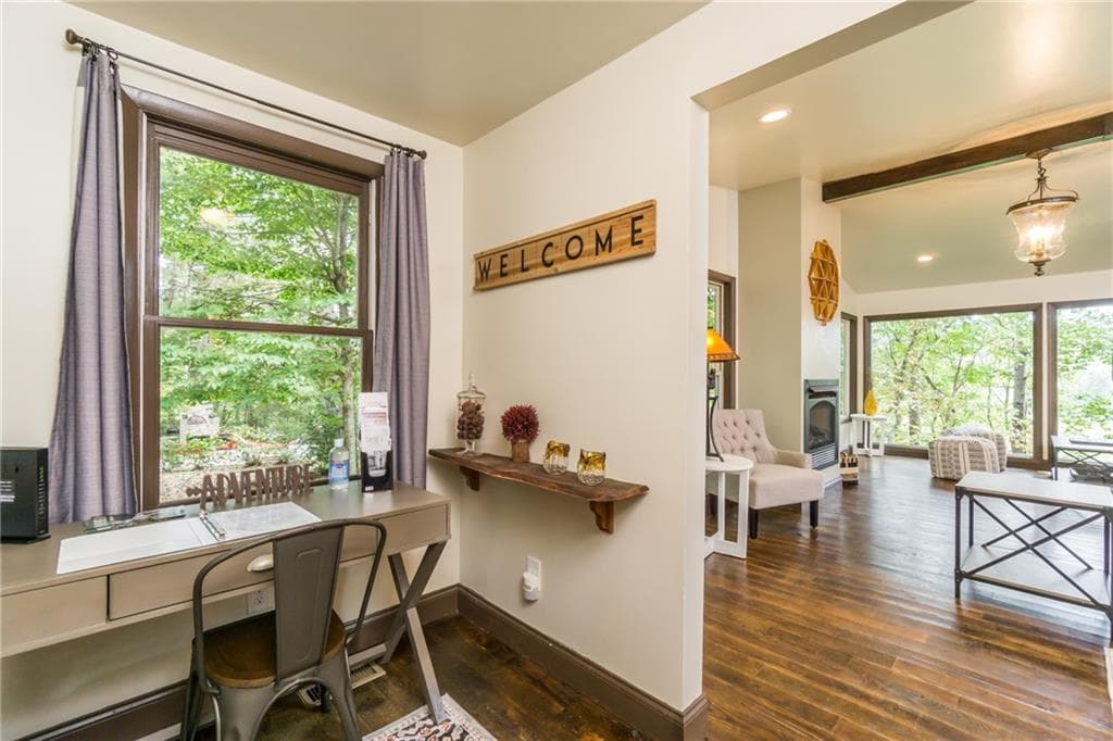 4 bedroom, 3 bathroom, 2,126 sq ft single family residence under contract at 136 Bob Edwards Drive, Dahlonega, GA 30533 — photo 5