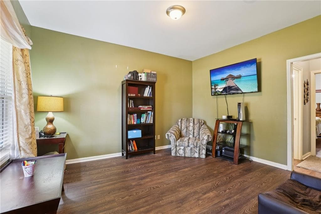 5 bedroom, 3 bathroom, 3,257 sq ft single family residence for sale at 4751 Crinklepoint Court, Douglasville, GA 30134 — photo 4