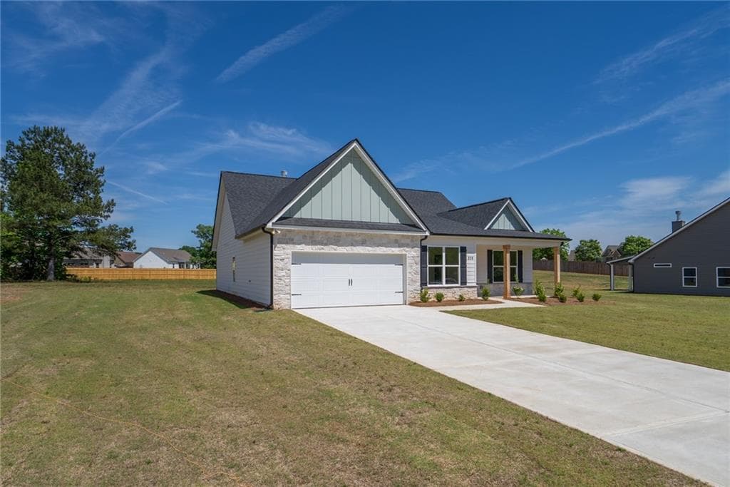 4 bedroom, 3 bathroom, 2,240 sq ft single family residence for sale at 209 Squirrel Run, Good Hope, GA 30641 — photo 3
